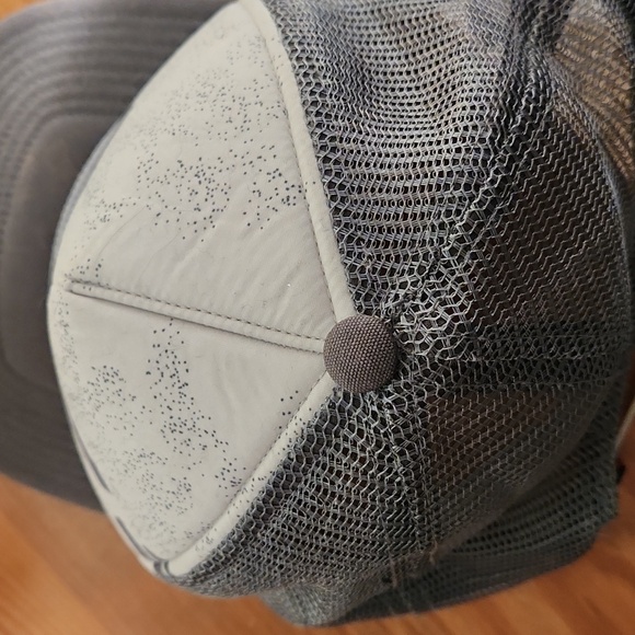 Patagonia gray cross county skier trucker hat - Picture 4 of 12